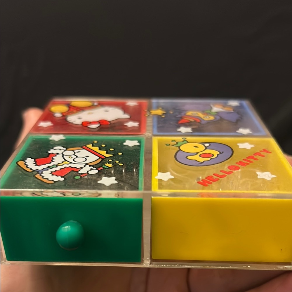 Hello Kitty Colorful Trinkets Box - Picture 5 of 8